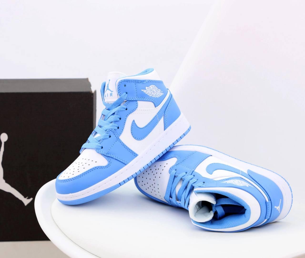 Air jordan 1 mid blue white 2025