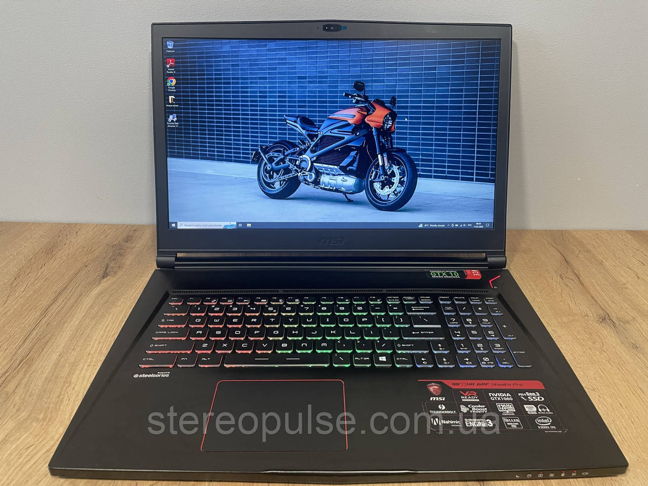 Ігровий ноутбук  MSI GS73VR Stealth Pro(MS-17B1): i5-7300HQ/GTX1060(6Gb)/16Gb DDR4/512Gb SSD/1Tb HDD