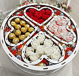 Подарунковий набір з квітами - Ферреро Троянди - Подарунковий набір солодощів для дівчини, жінки, Сюрприз Бокс, фото 2