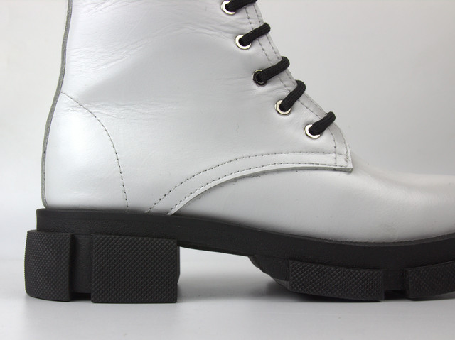 Женская обувь зимняя Белые Ботинки кожаные на меху на платформе COSMO Shoes New Kate White Женская обувь зимняя Белые Ботинки кожаные на меху на платформе COSMO Shoes New Kate White