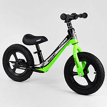 Біговел для найменших 12" Corso 14452 з надувними колесами, магнієвою рамою й дисками
