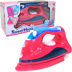 Іграшкова праска «Sweet Home» рожевий звук світло пар 22*12*9 см (QF2902P)