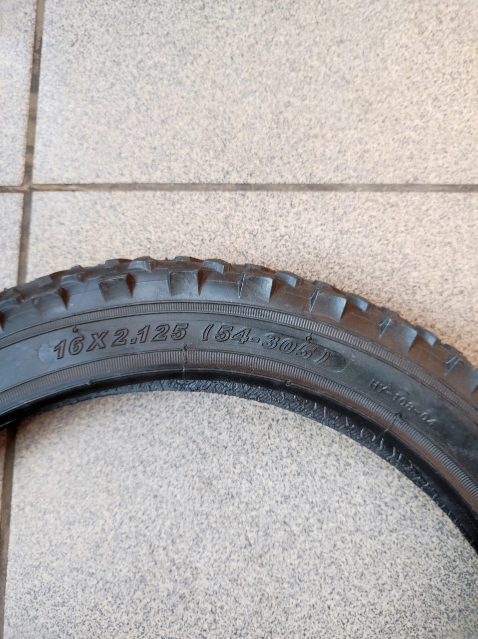 Шина (покришка) CST BMX 16х1,75 C1289