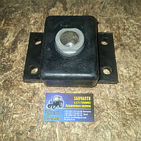 Амортизатор (подушка) двигуна К-700 АКСС-400М, 700.00.17.020