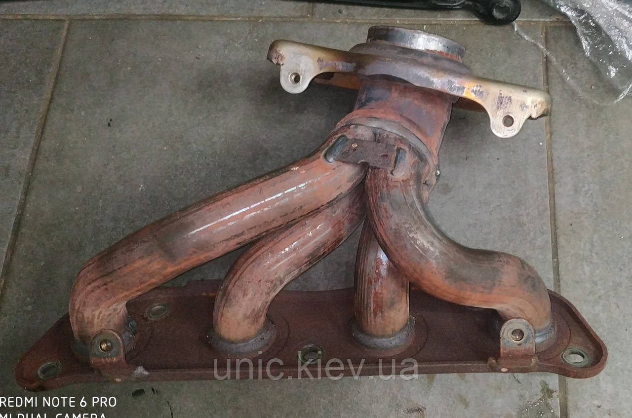 Колектор випускний Рено Меган 3 / Сценік 3 / Лагуна 3 2.0 б/у