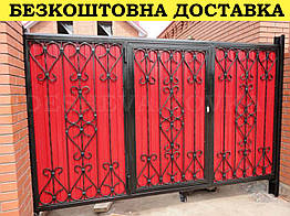 Ковані ворота з профнастилом і кованими елементами