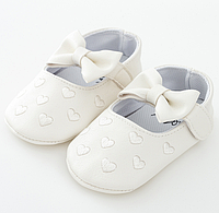 Пінетки-туфлі для дівчинки святкові Серце білі 12 см