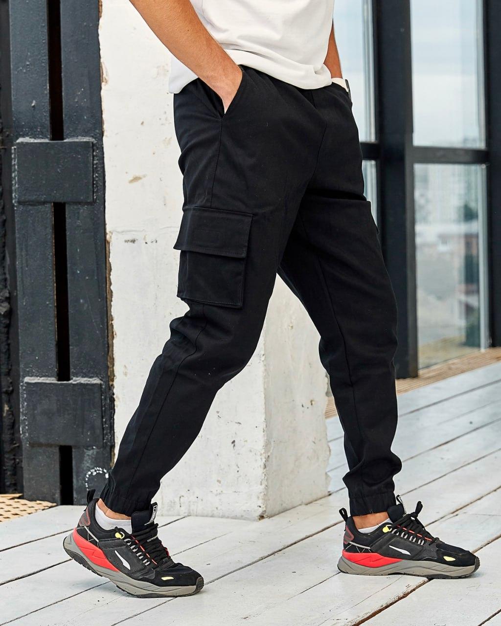 Чоловічі спортивні штани Карго чорні з кишенями з боку  ⁇  Тактичні штани весняні осінні літні
