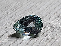 Нуристанит, Гидденит 5.86 Ct 17.6 х 13.81 х 13.15 mm