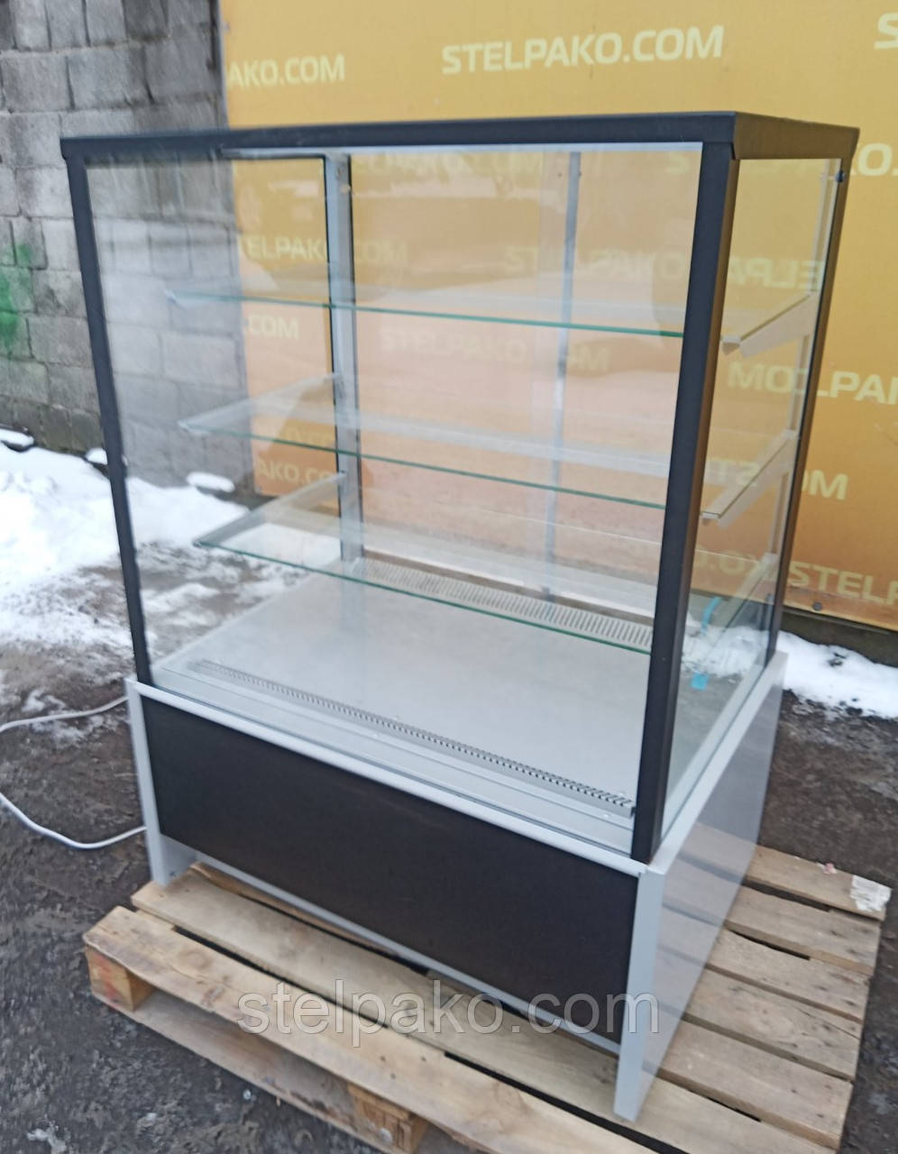 Кондитерська холодильна вітрина "Carbona Cube TEXHO", 0.9 м., LED - підсвітка, Б/у, фото 1