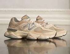 New Balance 9060 W