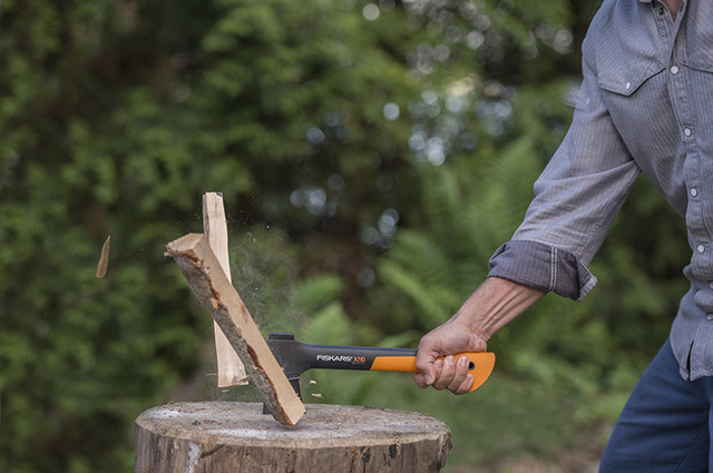 Сокира універсальний Fiskars X7 XS (121423)
