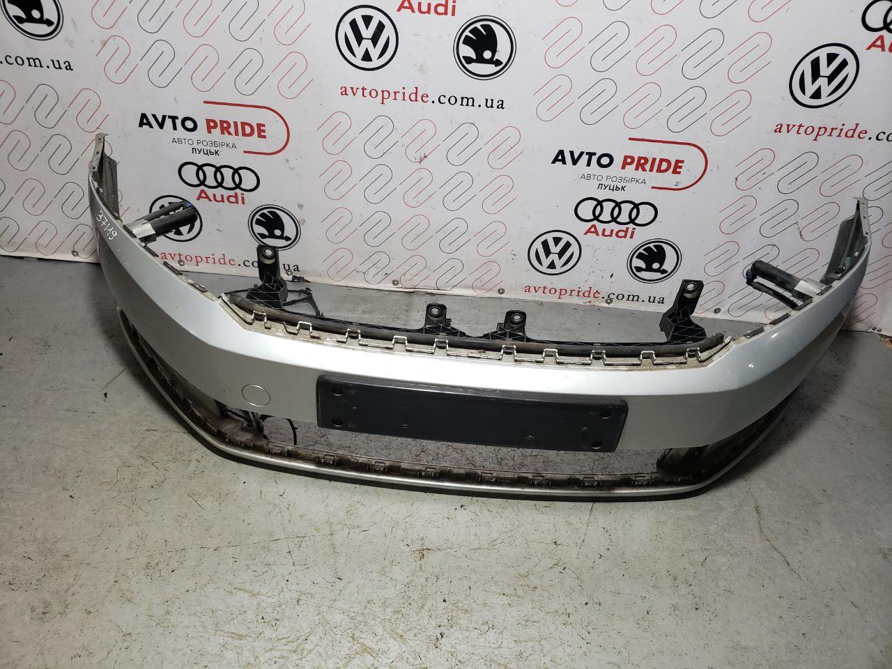 Купити Бампер передній VW Passat B7 Volkswagen пасат б7 світлосірий ...