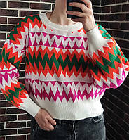 Стильний молодіжний жіночий светр в зігзаг - малина