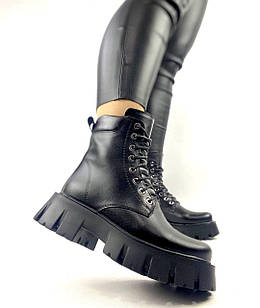 Женские черные кожаные ботинки на шнурках на массивной подошве 38