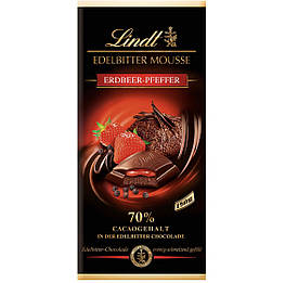 Lindt Чорний шоколад 70% какао з шоколалним мусом, полуницею і чорним перцем 150g
