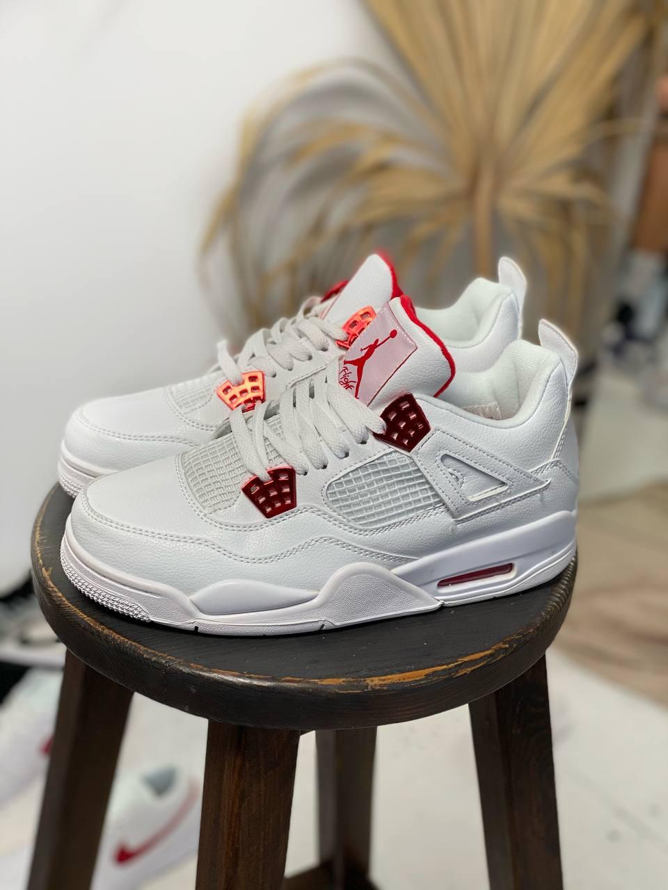 Кросівки чоловічі Nike Air Jordan 4 Retro White Red білий червоний джердан демісезонні високі модні