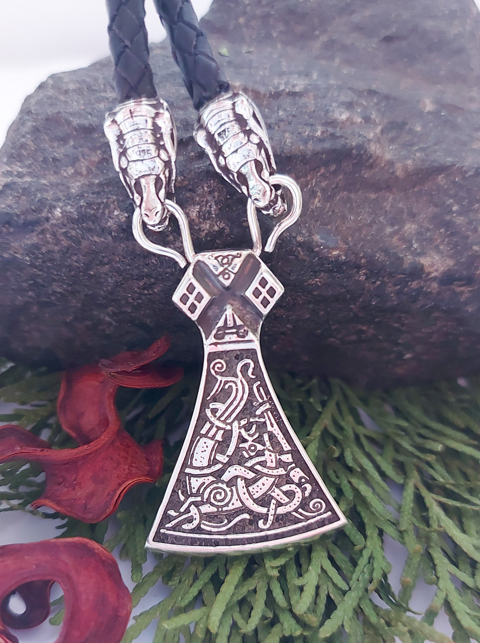 Сокира, топірець, підвіска кулон амулет