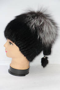 Стильна натуральна жіноча шапка з хутра чорнобурки та ондатри
