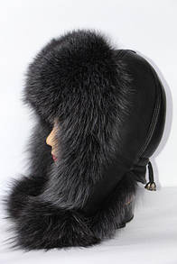 Зимова натуральна жіноча шапка вушанка