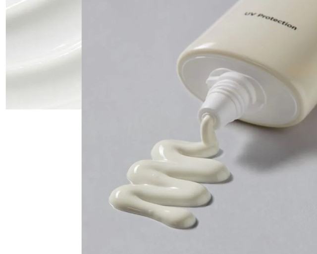 Зволожуюча сонцезахисна сироватка Manyo Galactomy Sun Serum SPF 50+/PA++++ Сонцезахисна сироватка Manyo Factory Galac Sun Serum SPF50+ PA++++