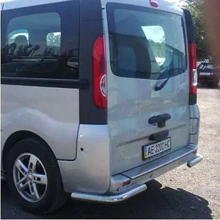 Захист заднього бампера кути (2 шт нерж) Renault Trafic 2015-