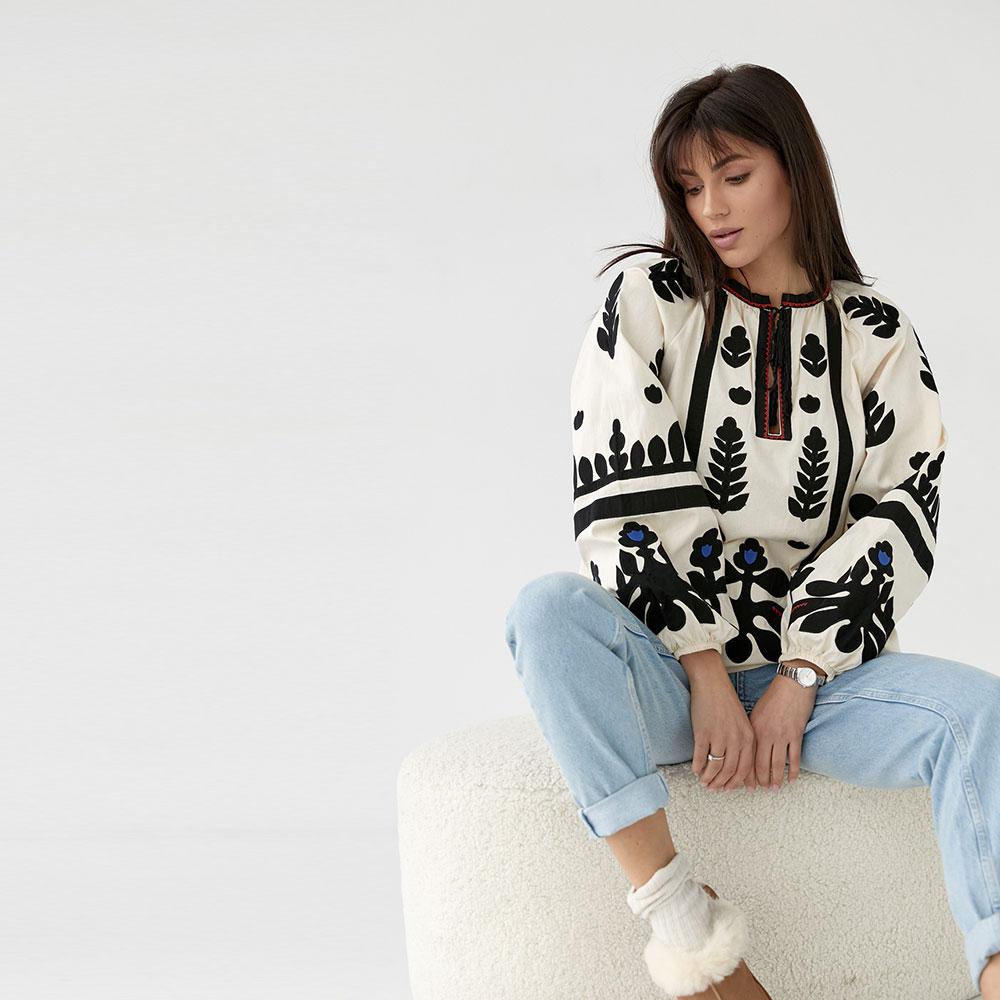 Жіноча блуза Берегиня з квітковою вишивкою S, фото 1