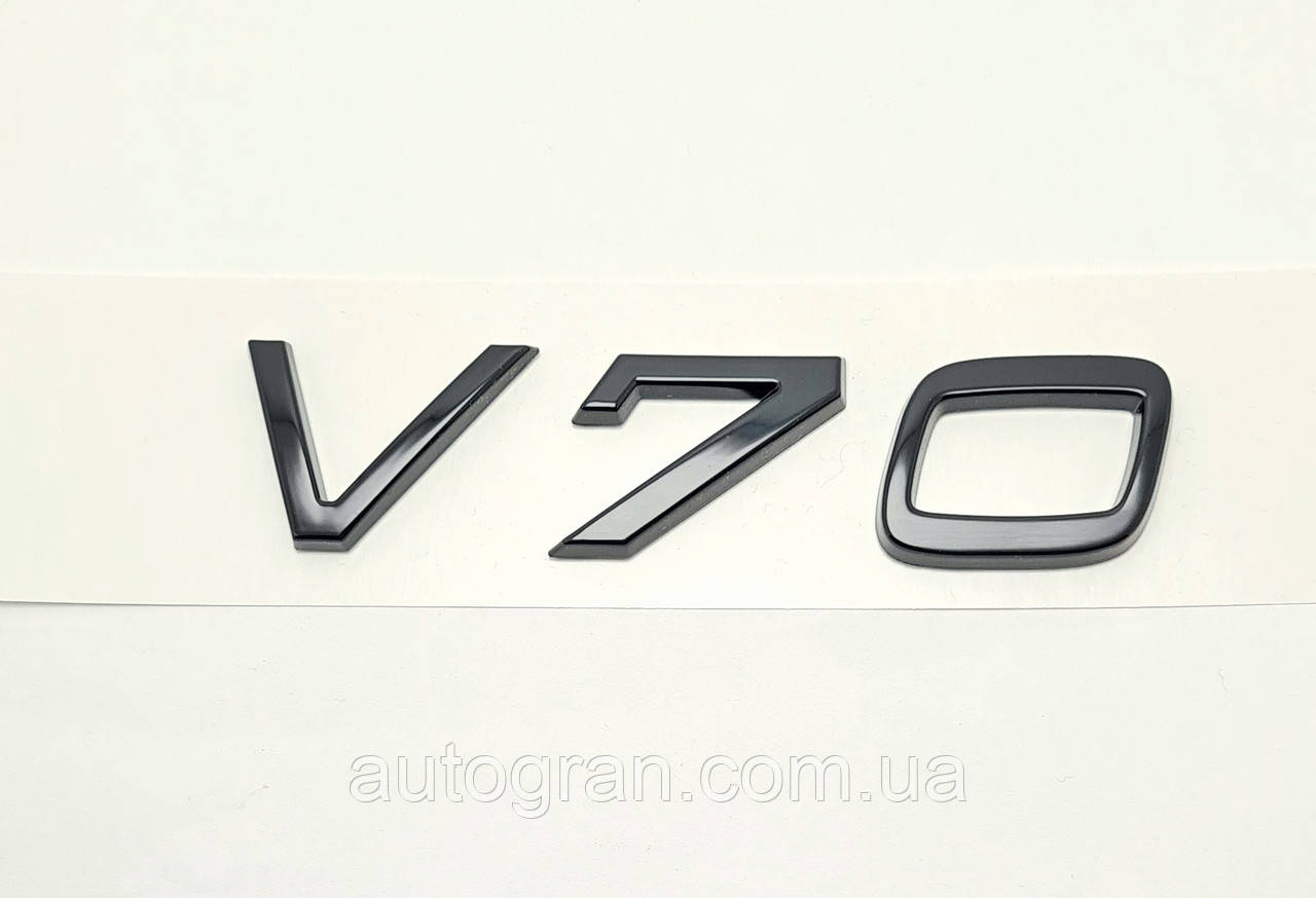 Емблема напис багажника Volvo V70 чорний