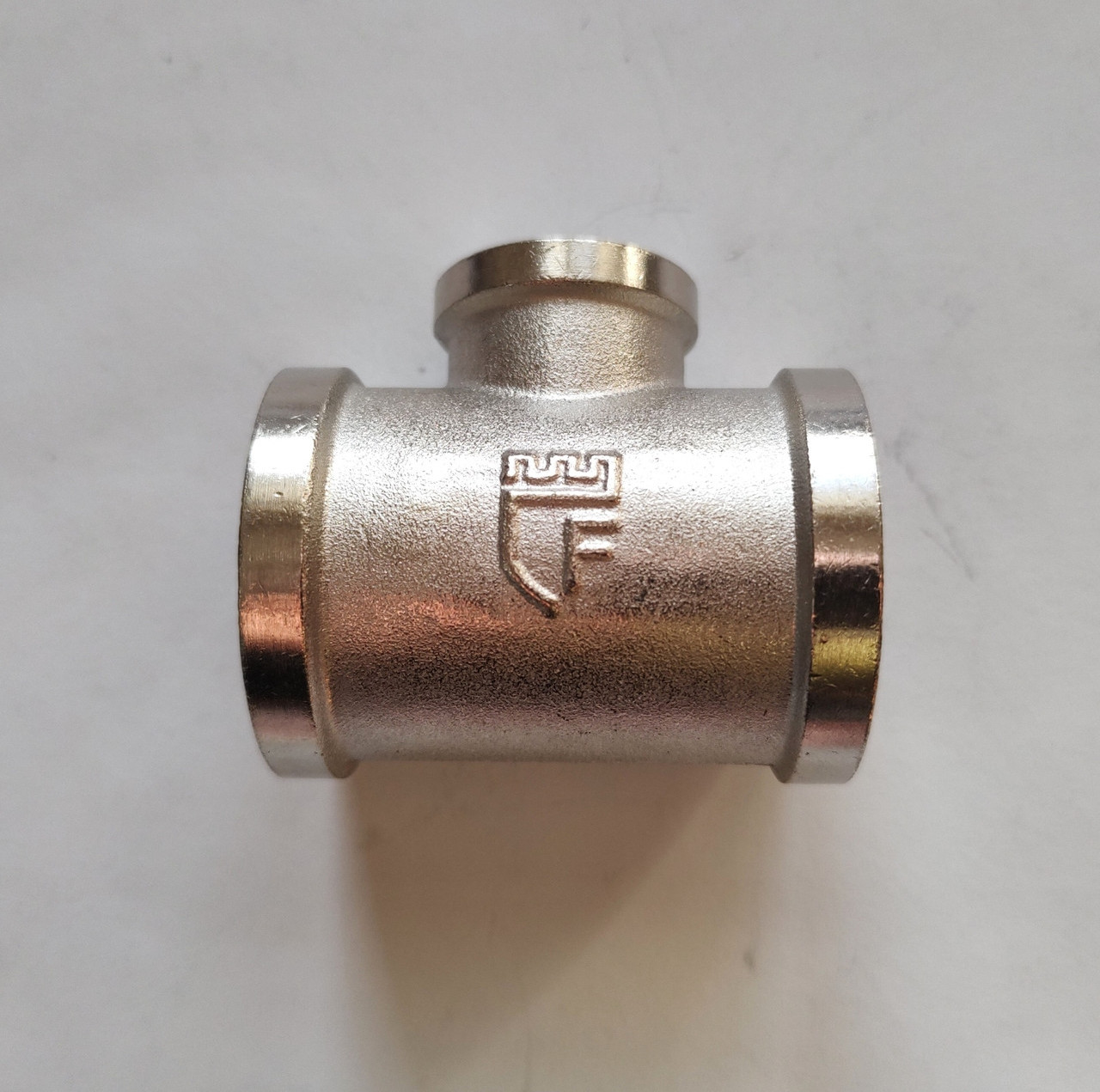 Трійник 3/4"*1/2" В-В-В нікель