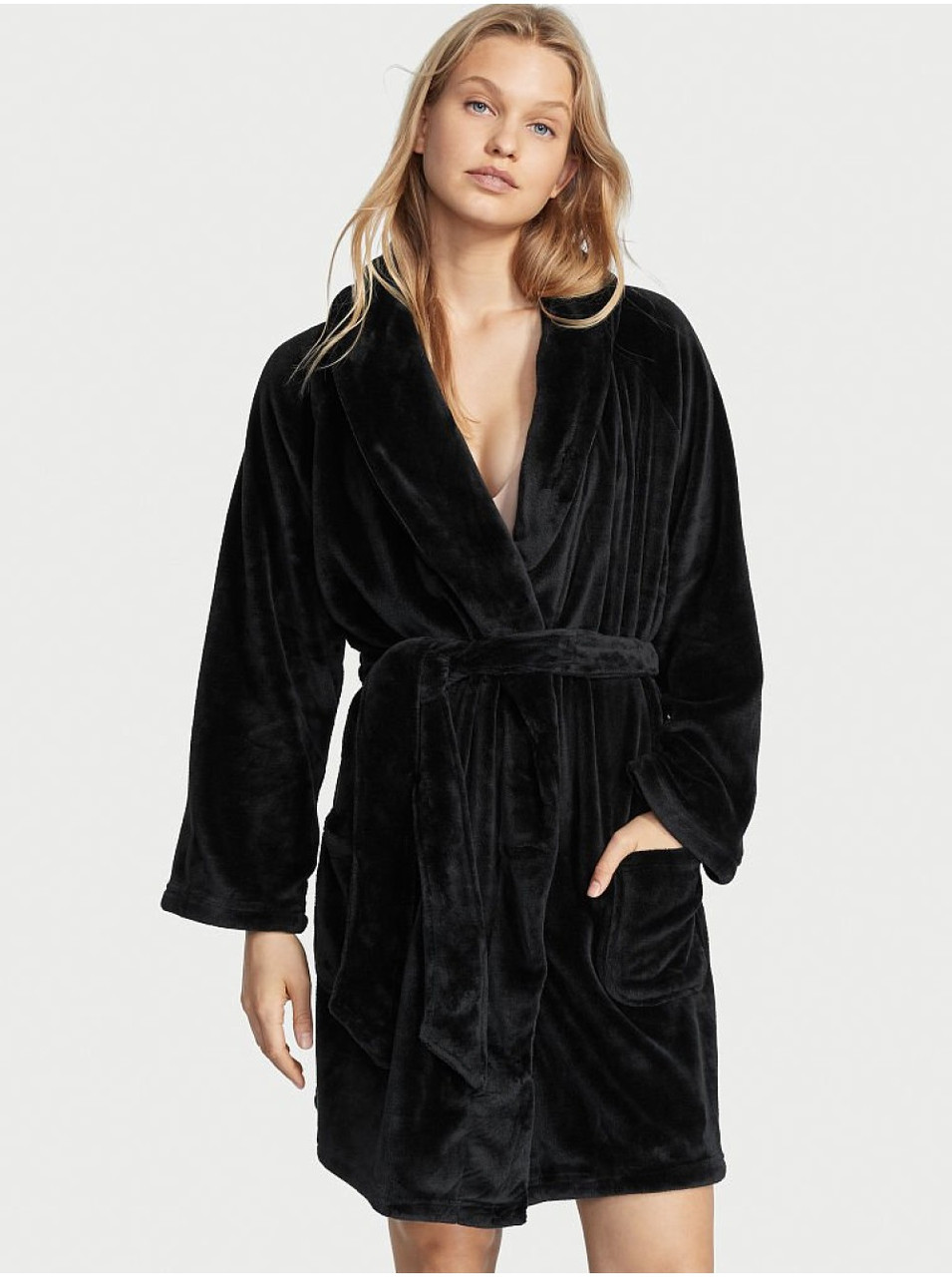 Плюшевий халат Short Cozy Robe Black від Victoria's Secret XS/S