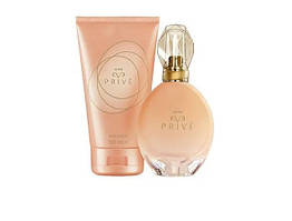 Жіночий парфумний набір Avon Eve Prive