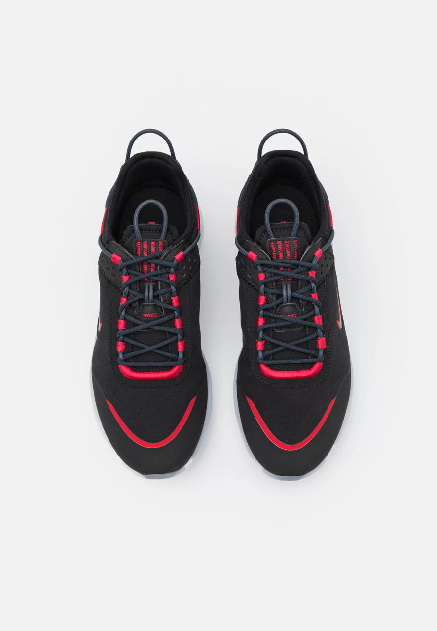 Nike react black red hot sale
