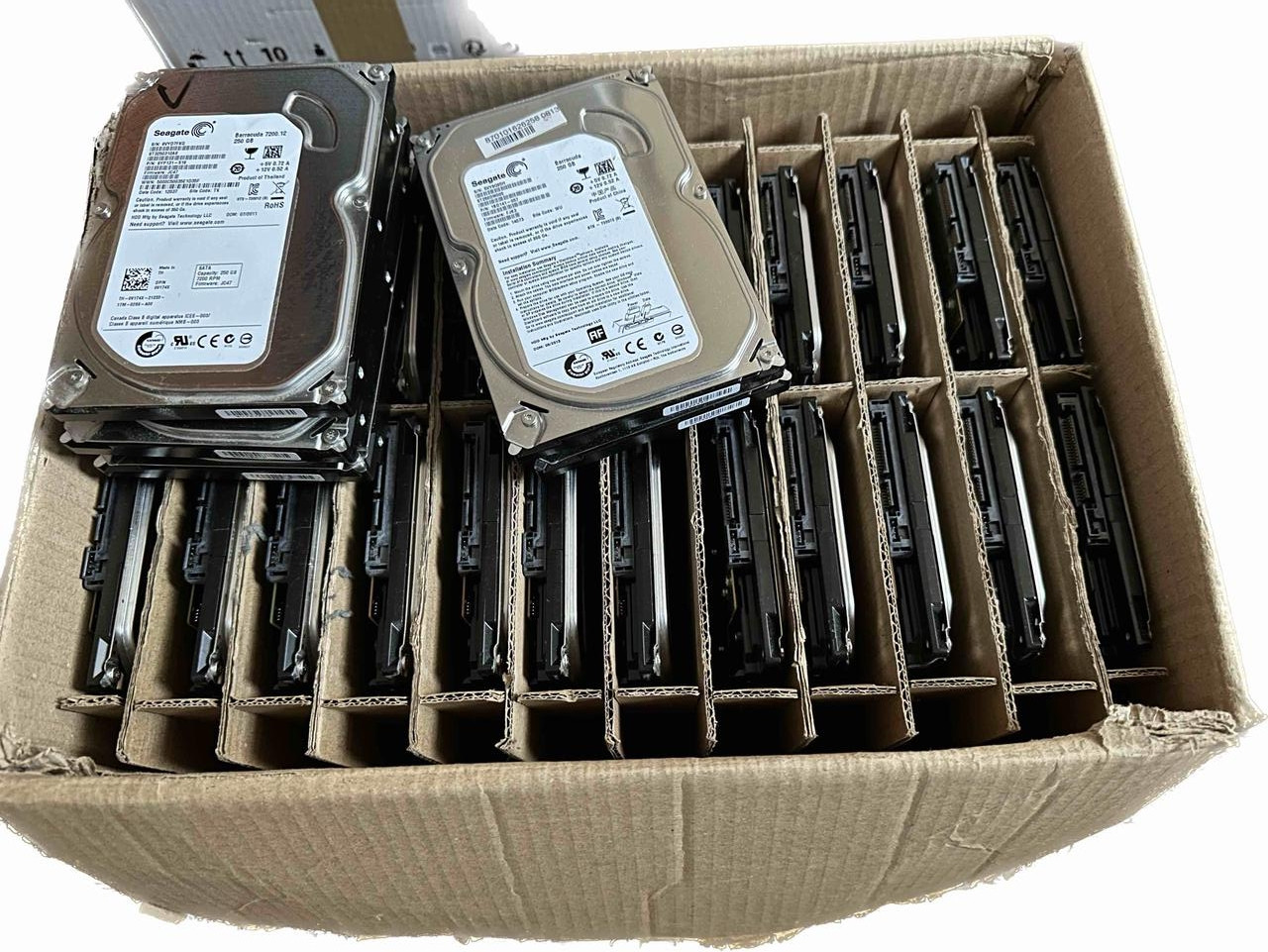 Жорсткі диски вживані різні HDD Seagate/WD та інші 250 GB 5400/7200 RPM 3,5", фото 1