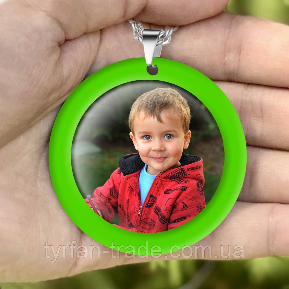 Підвіска в машину — обідок зелений із Вашим фото фотографією дитини, фото 1