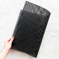 Канва пластикова для вишивки 33*51 см Чорна