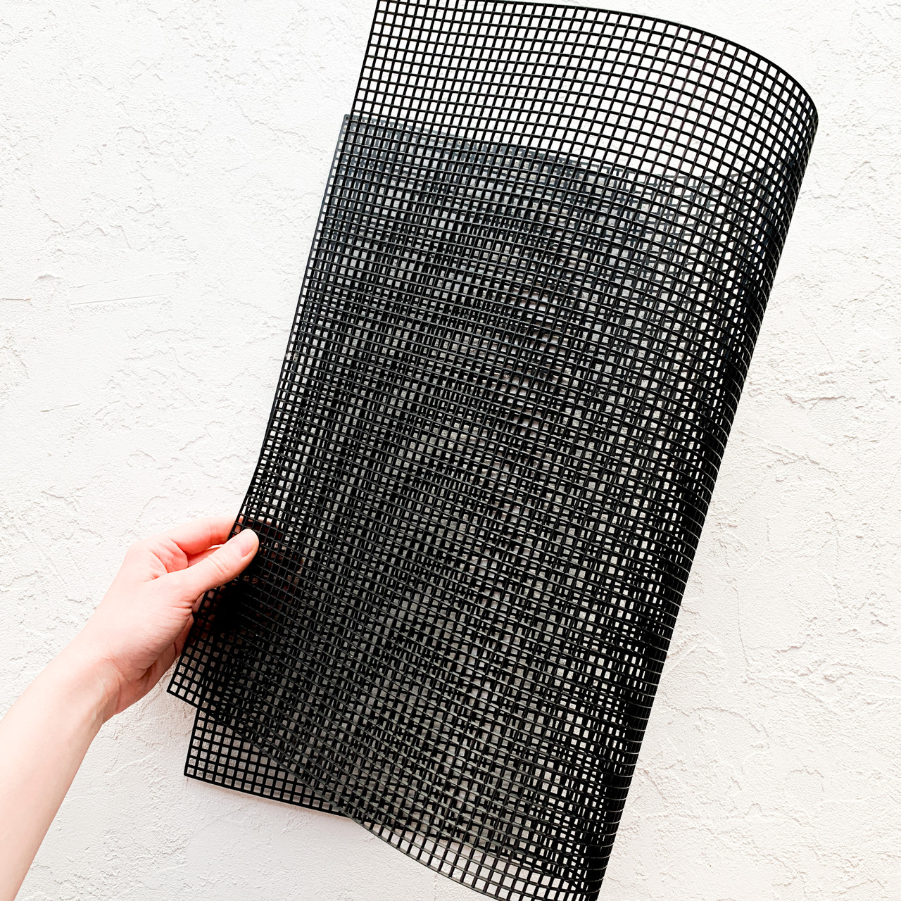 Канва пластикова 33*50.5 см Ячейка 3 мм Чорна, фото 1