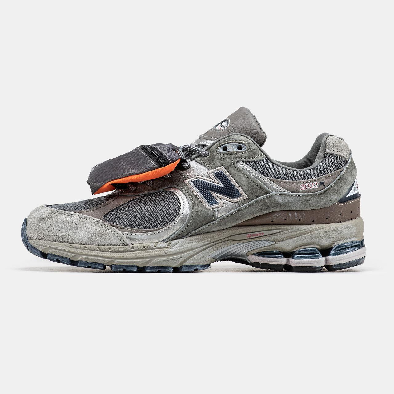 Чоловічі Кросівки New Balance 2002R Grey Pouch / Нью Беланс 2002Р Пауч Сірі