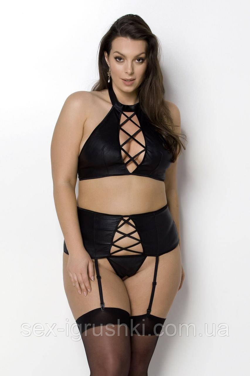 Комплект з екошкіри Passion Nancy Set 4XL/5XL black, імітація шнурівки, топ, пояс для панчіх SO7106