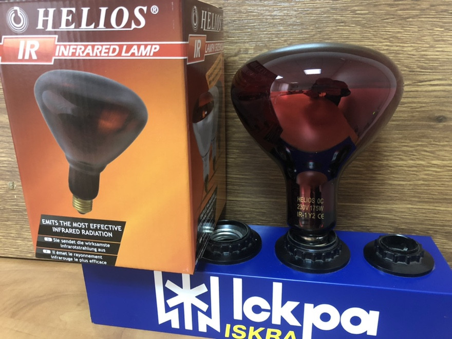 Лампа накаливания инфракрасная зеркальная ИКЗК 175 Ват Helios в индивидуальной упаковке - фото 1 - id-p1746826810