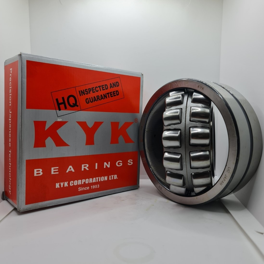 Підшипник 22215-CW33 (53515) KYK Japan