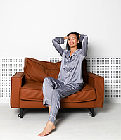 Піжама жіноча шовк Армані зі штанами та сорочкою на ґудзиках комплект для дому та сну сірий