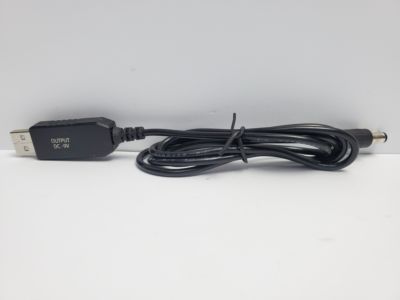 Кабель живлення для роутера та іншого обладнання від Powerbank USB to DC 9V