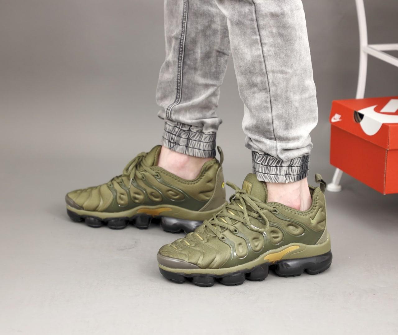 Nike VaporMax plus khaki green