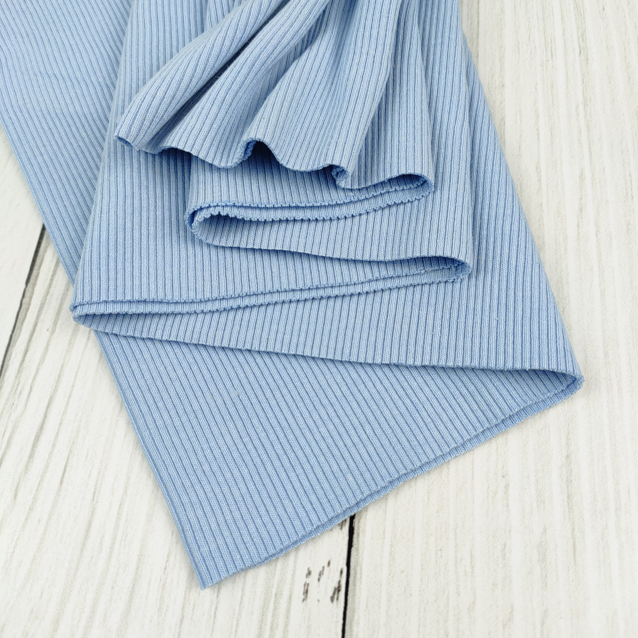 Кашкорсе Голубой для трехнитки ВІДРІЗ 0.90см- забруднення по полотну