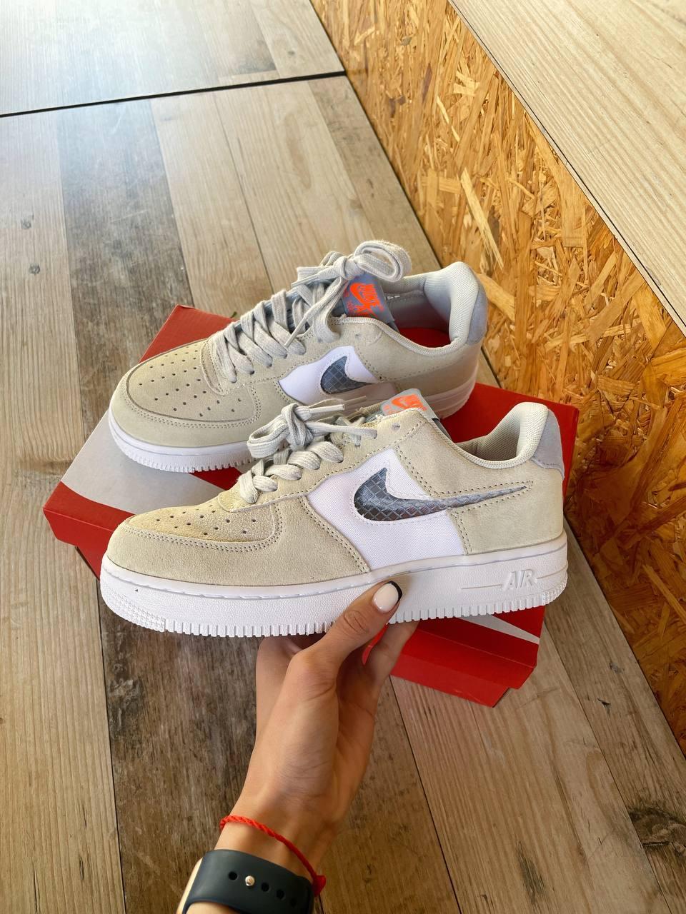 Nike air hotsell force yellow white