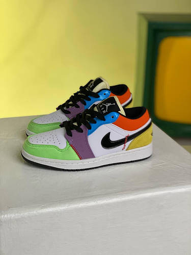 Nike hotsell jordan multicolor