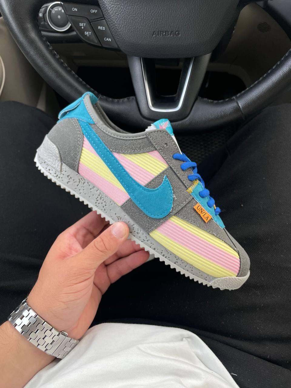 Nike store cortez rainbow