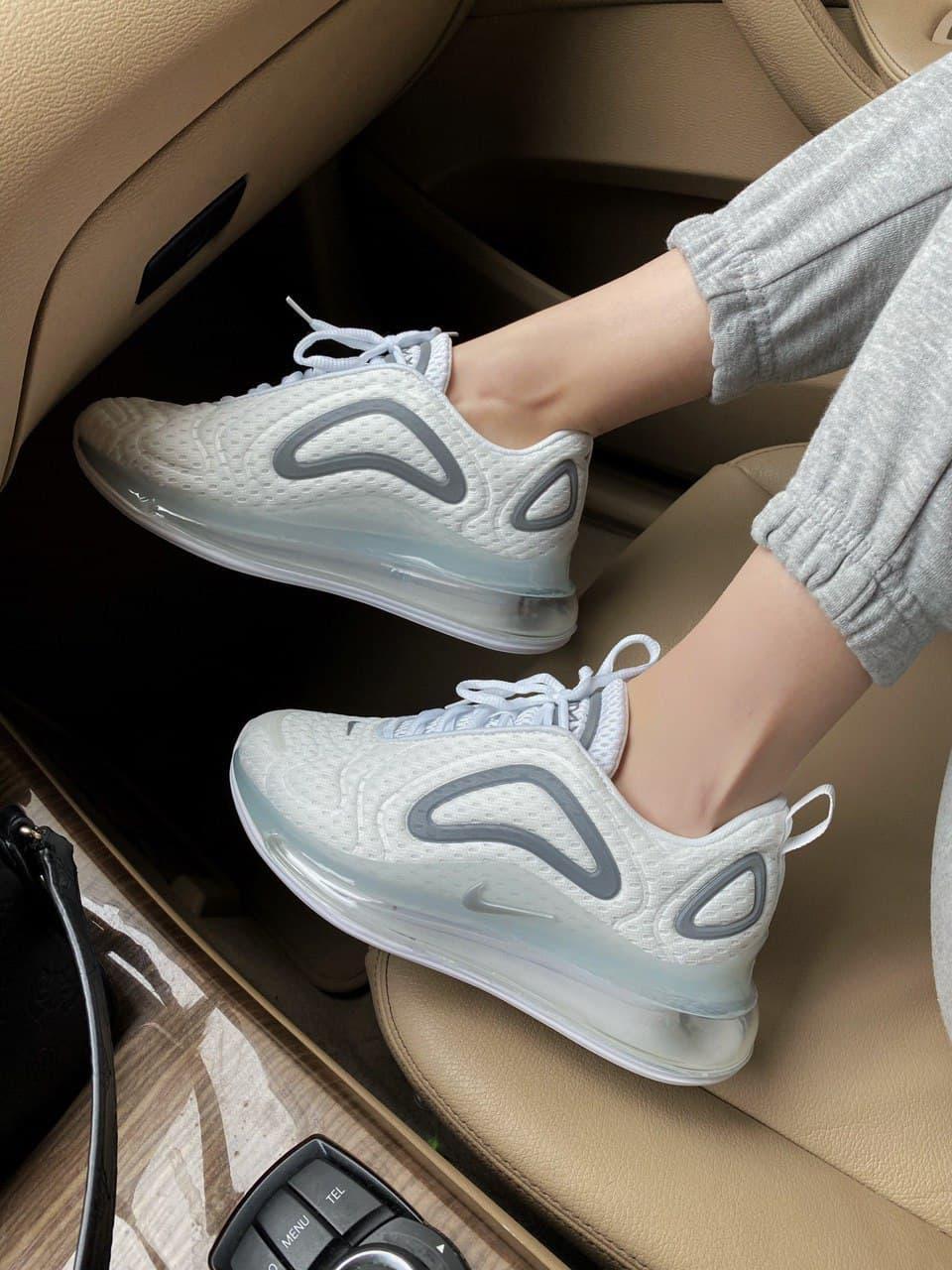 Nike 720 cheap femme blanche