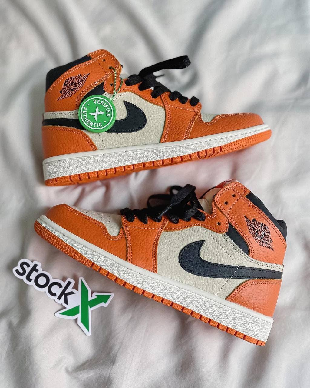 Nike Air Jordan 1 Retro High Orange White Black