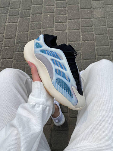 Купить Adidas Yeezy Boost 700 V3 Kyanite кроссовки и кеды высокое ...